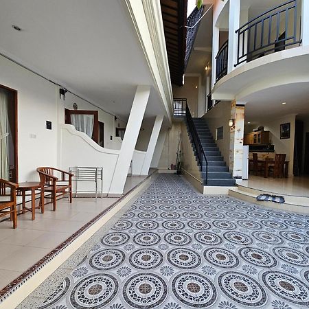 Tegalsari Guest House Canggu Екстер'єр фото