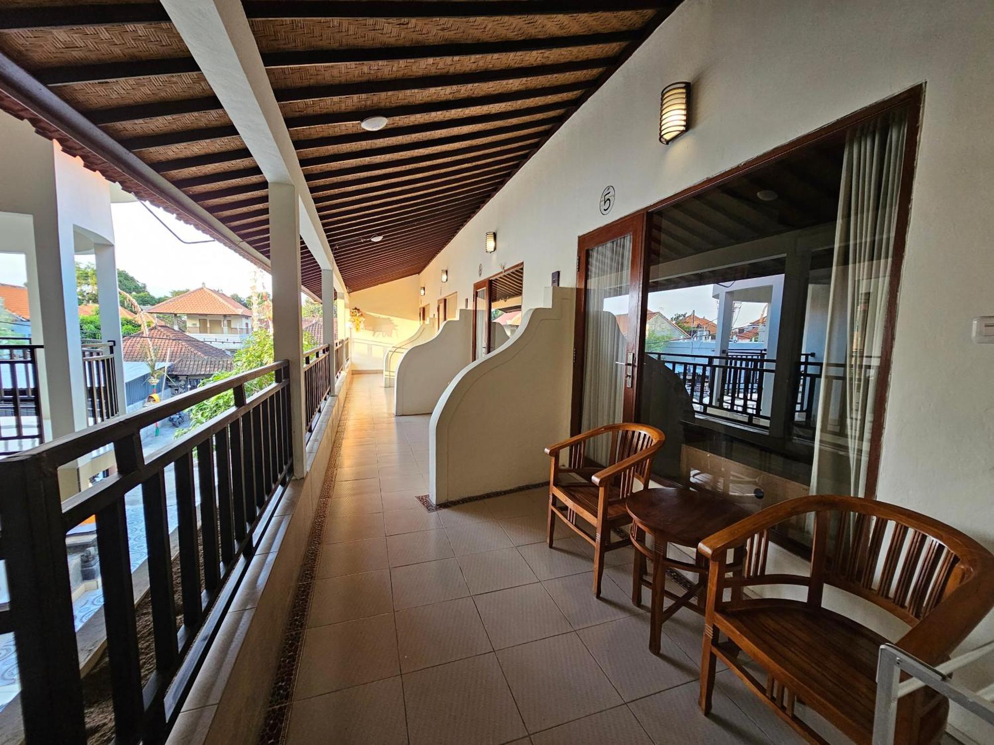 Tegalsari Guest House Canggu Екстер'єр фото